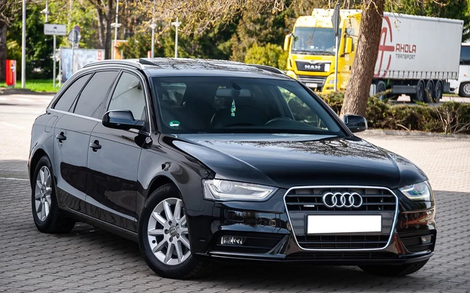 Audi A4 cena 52900 przebieg: 170000, rok produkcji 2013 z Ząbkowice Śląskie małe 781